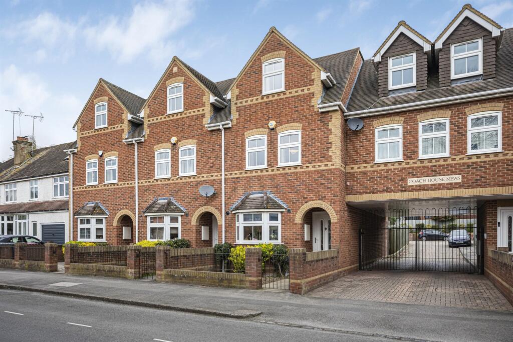 Main image of property: Coach House Mews, South View Avenue, Caversham, Reading