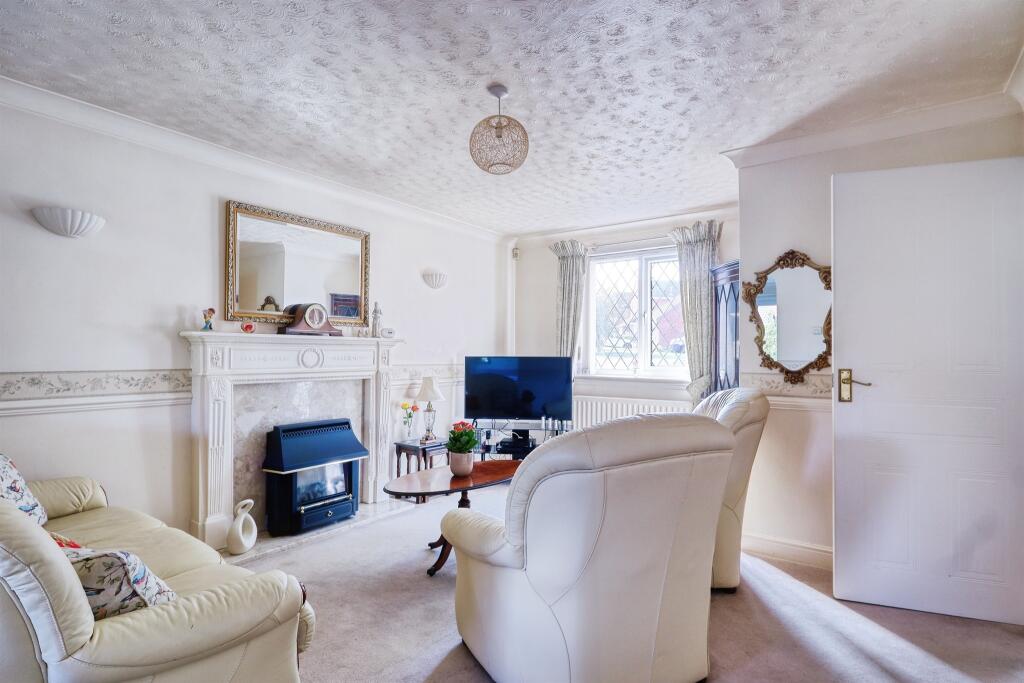House in Leeds - View 4