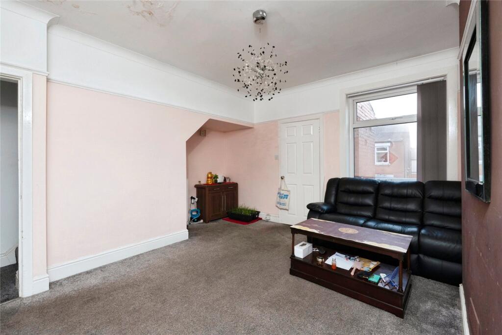 House in Blackburn - View 4