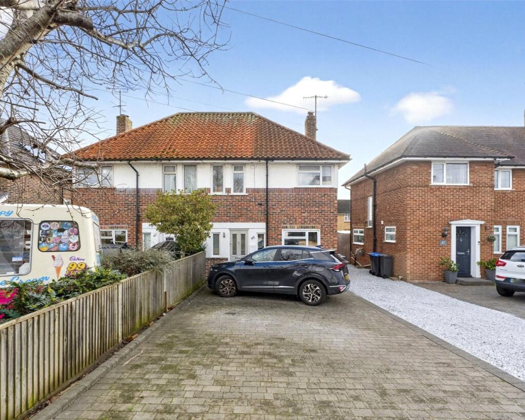 Main image of property: Terringes Avenue, Worthing, West Sussex, BN13