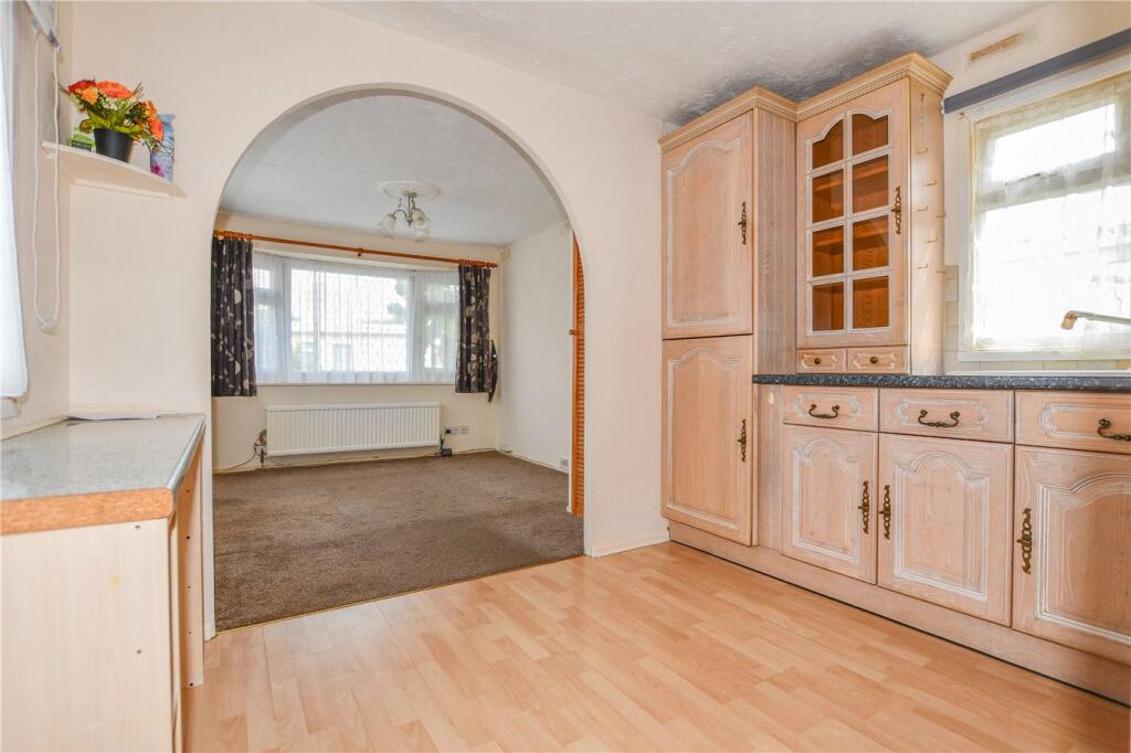 Grovelands Park, Winnersh, Wokingham, Berkshire, RG41 - View 4