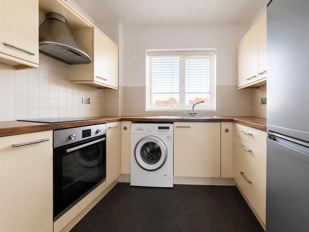 Apartment in Coventry - View 5