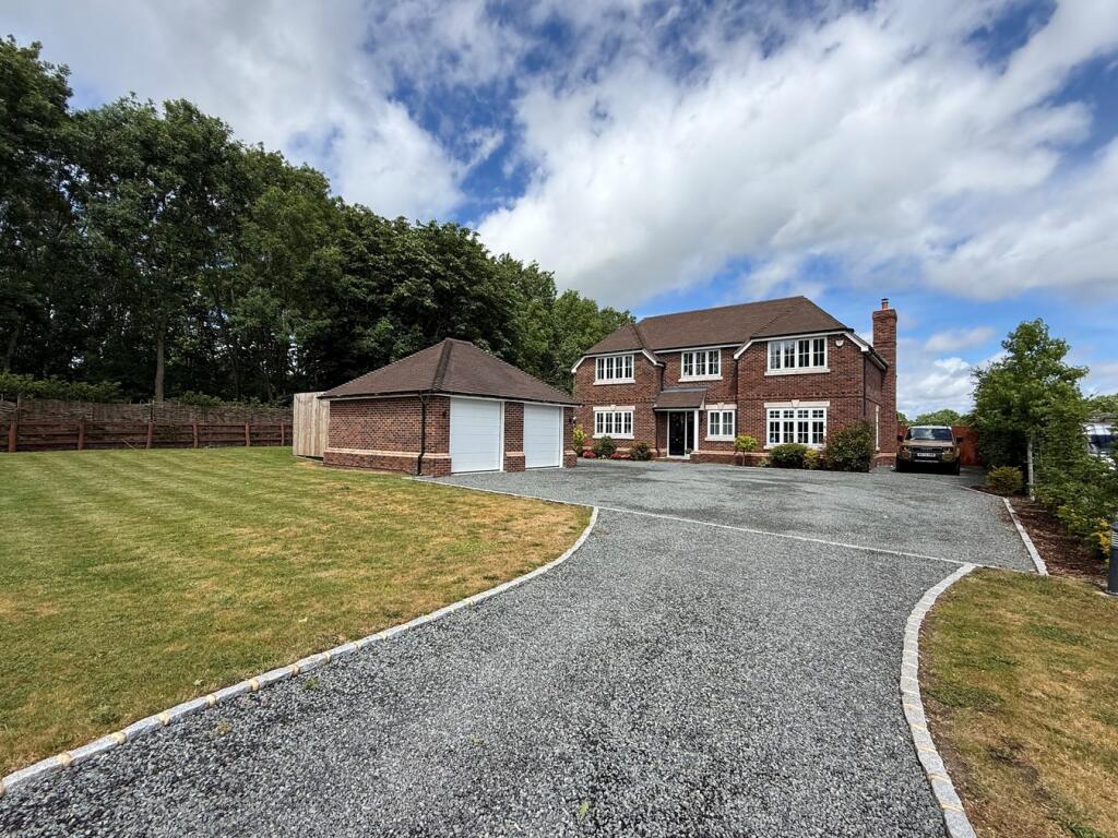 Main image of property: Hawthorn Lane, Warfield, Bracknell, RG42