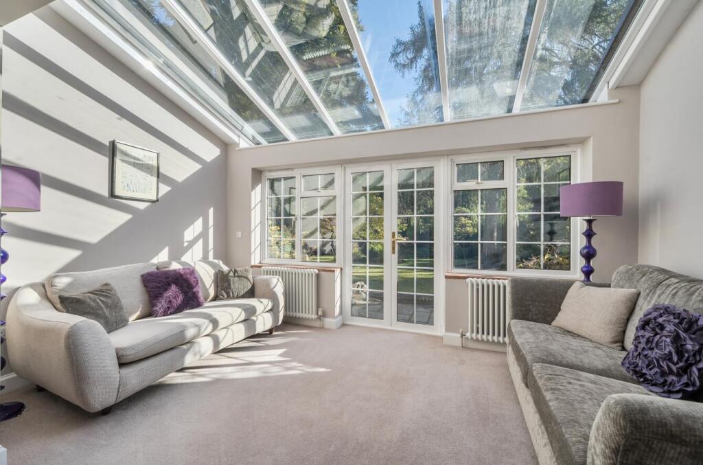 Wokingham Road, Crowthorne, Berkshire, RG45 7QA photo 4
