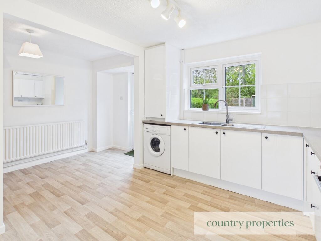 Additional image 6 of Ingles, Welwyn Garden City, AL8