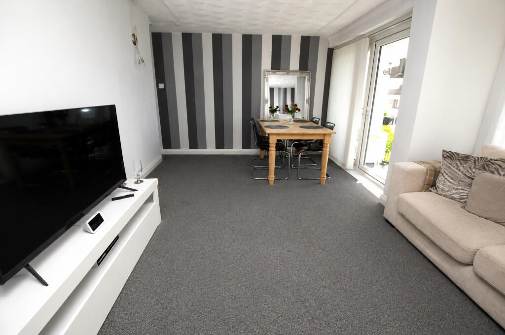 Cantieslaw Drive, Calderwood, East Kilbride photo 4