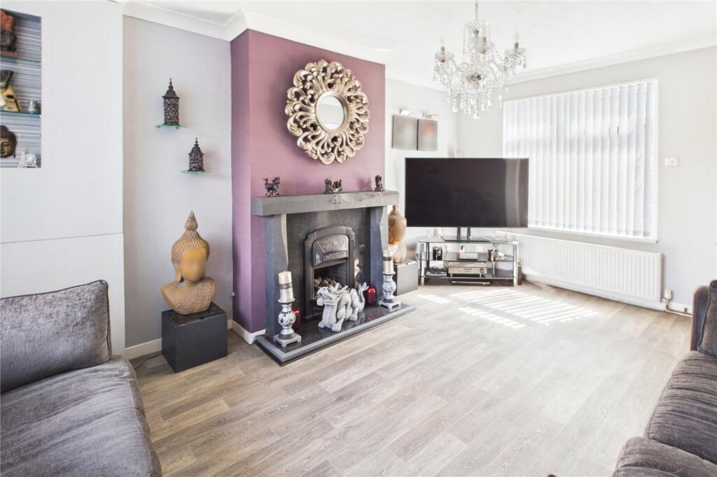 House in Swindon, Pinehurst - View 2