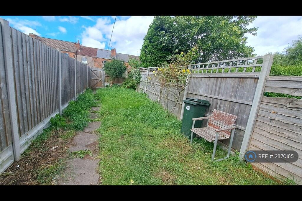 2 bedroom terraced house for rent