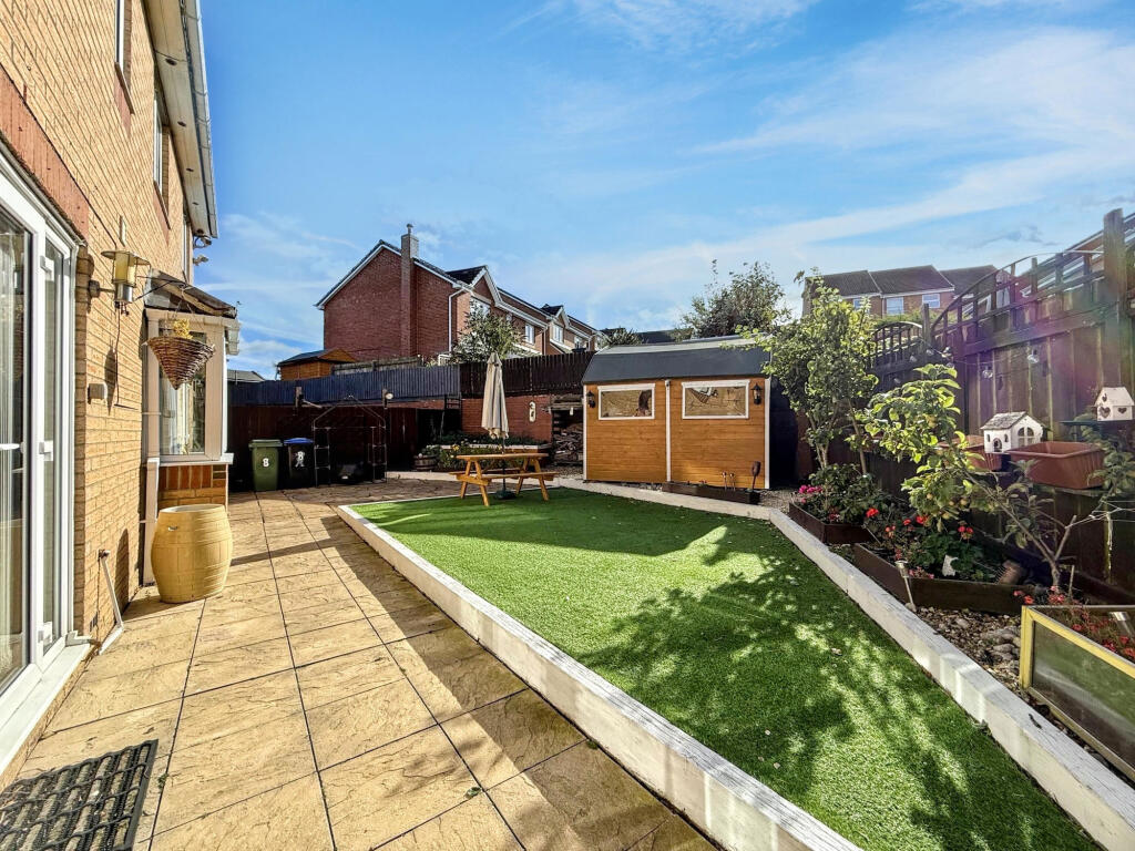 House in Stockton-on-Tees - View 3