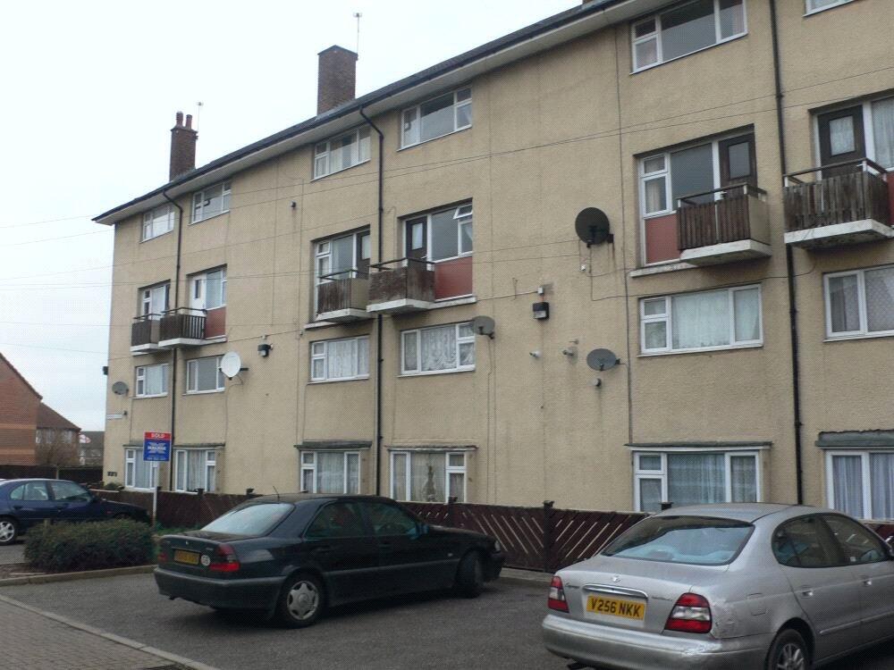 Main image of property: Binswood Close, New Meadows, Coventry, CV2