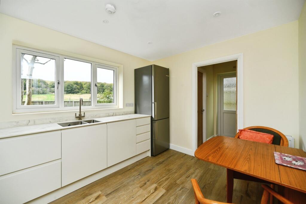Wilkinson Close, Rottingdean, BRIGHTON photo 3
