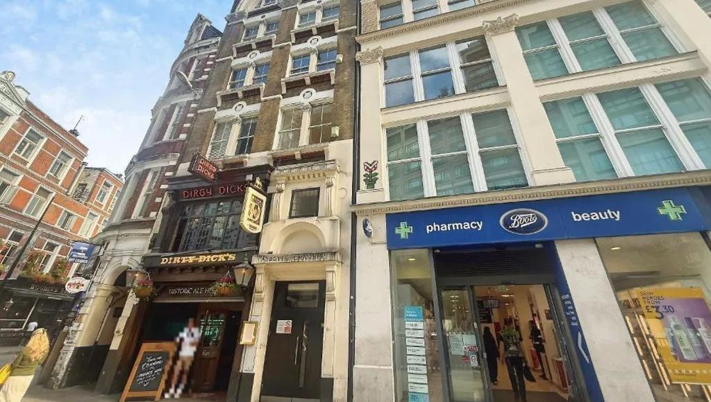 Main image of property: Bishopsgate, Liverpool Street, London, EC2M 4QH