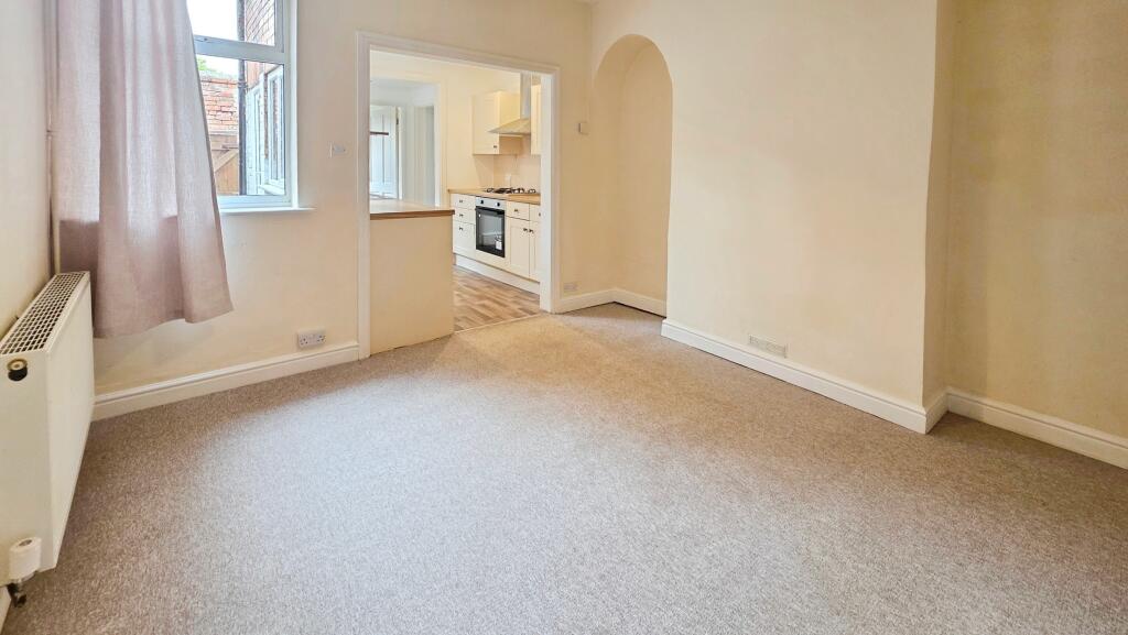 House in Nottingham - View 3