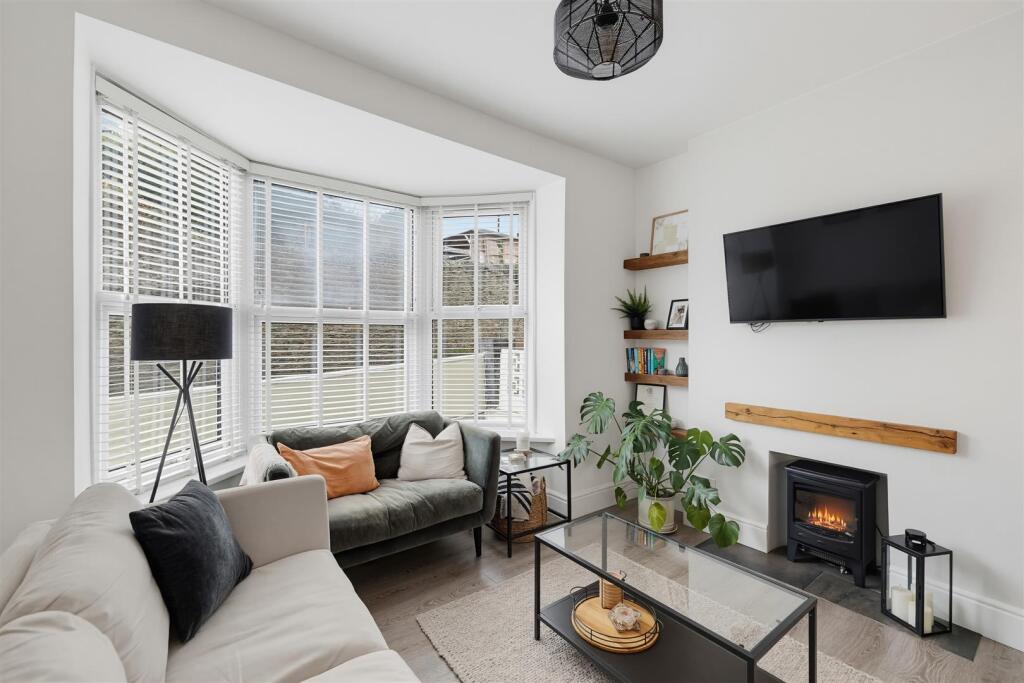 House in Plymouth, Lower Compton - View 2