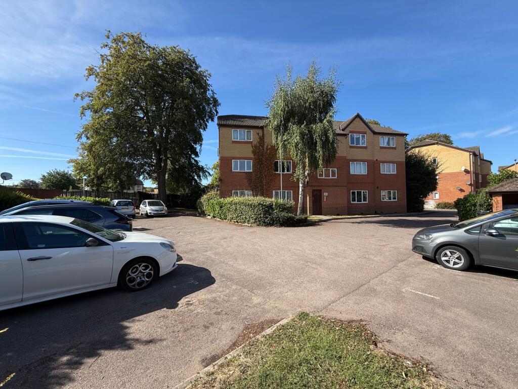 Main image of property: Simpson Close, Leagrave, LU4