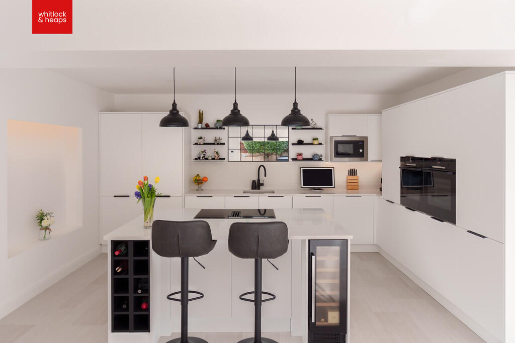 House in Brighton - View 4