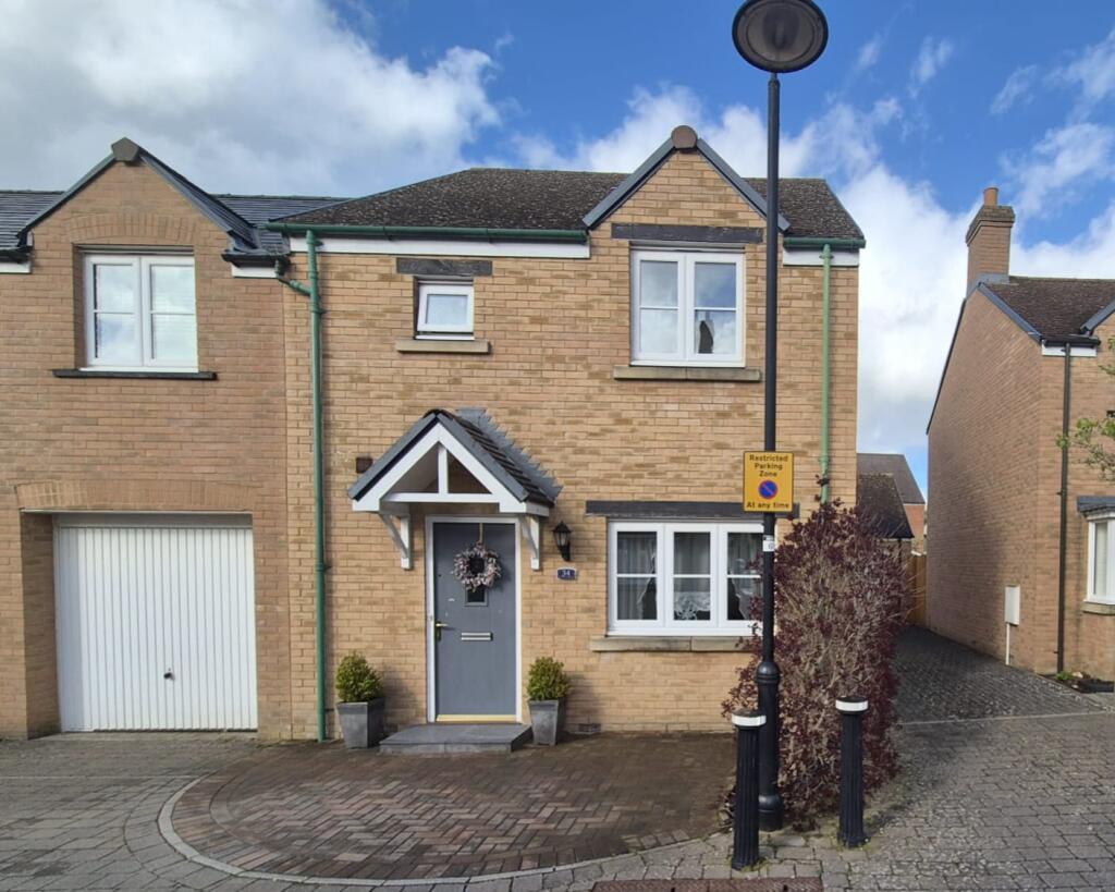 Main image of property: Offerton Road, East Wichel, Swindon, SN1