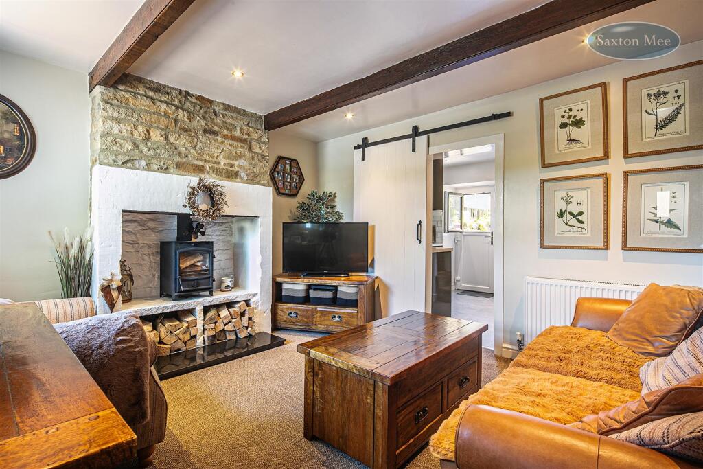Roughbirchworth Lane, Oxspring, Sheffield photo 4