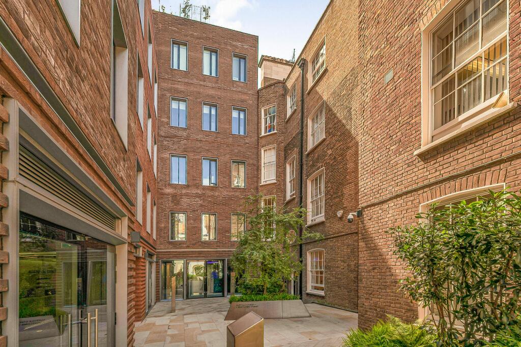 EXTERIOR 4.jpg