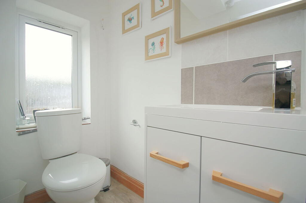 Additional image 35 of Fairmount, Long Lee, Keighley, BD21 4SP