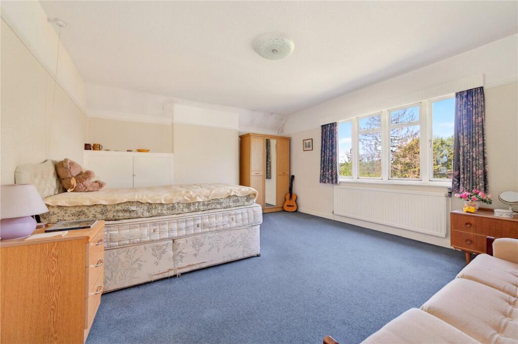Shanklin Drive, South Knighton, Leicester, LE2 - View 5