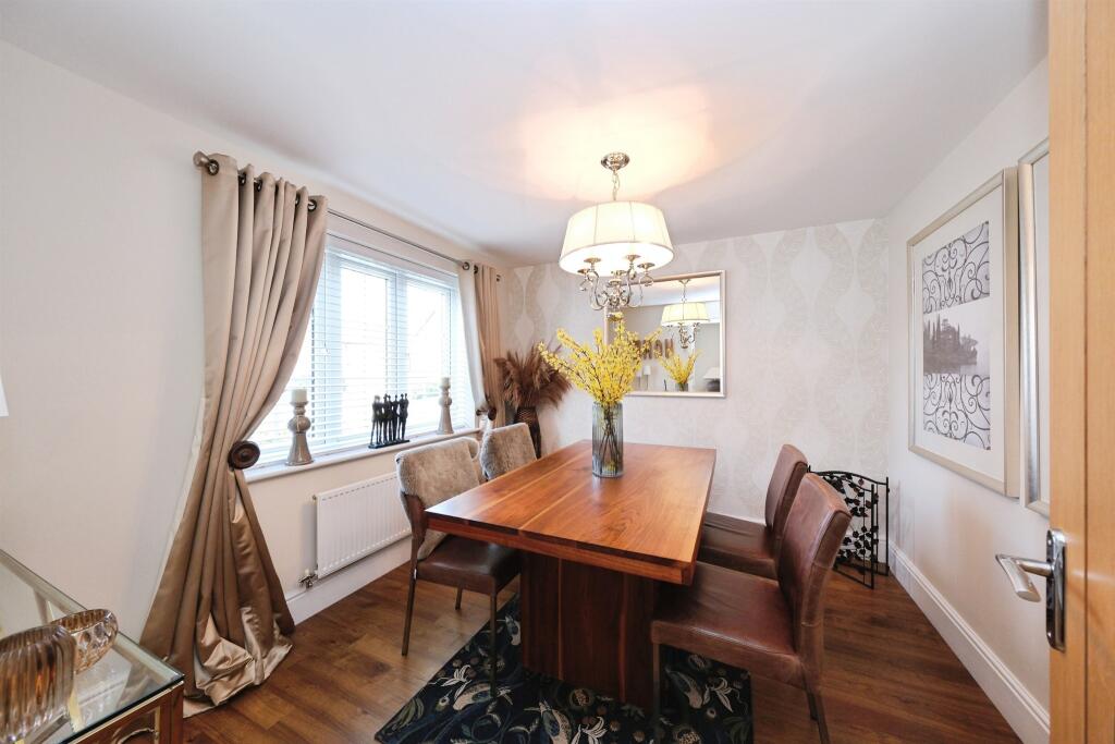 House in South Derbyshire, Melbourne - More