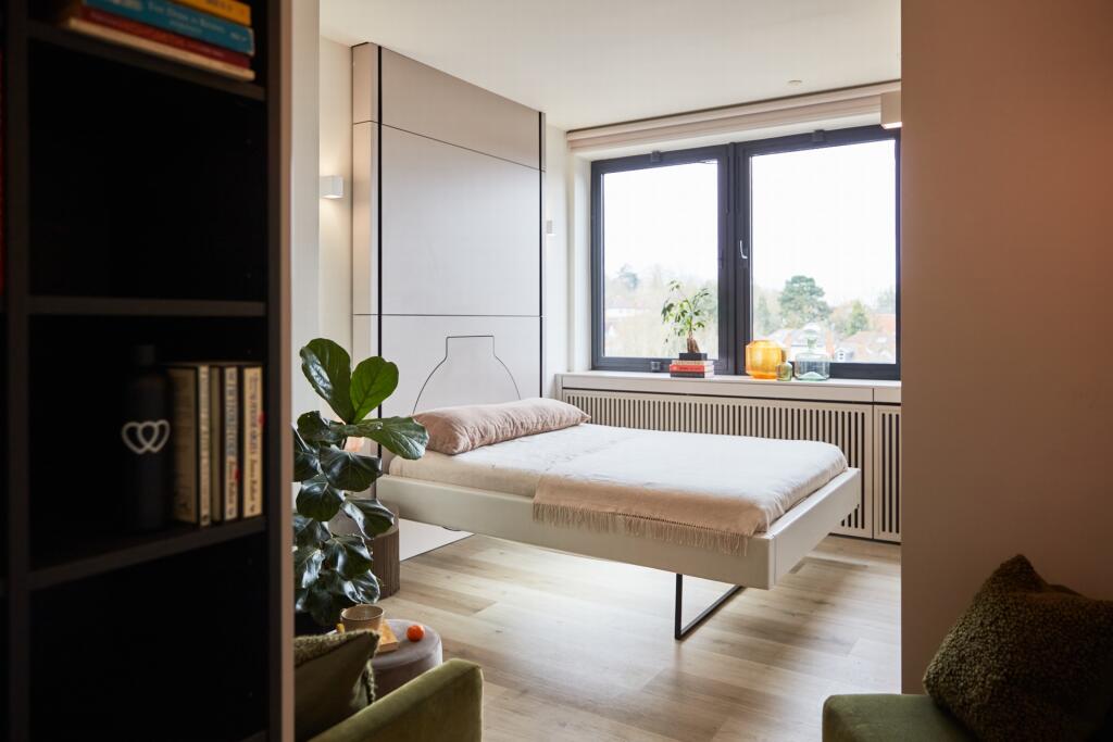 Main image of property: Dandi on the Hill, Harrow, HA1