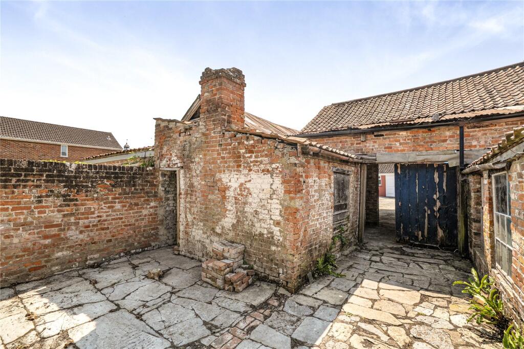 House in Langport, Somerset - More