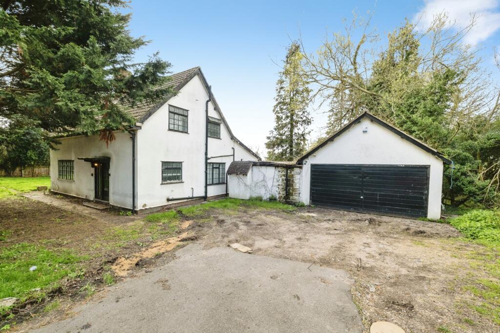 Main image of property: Abridge Road, Chigwell, Essex, IG7