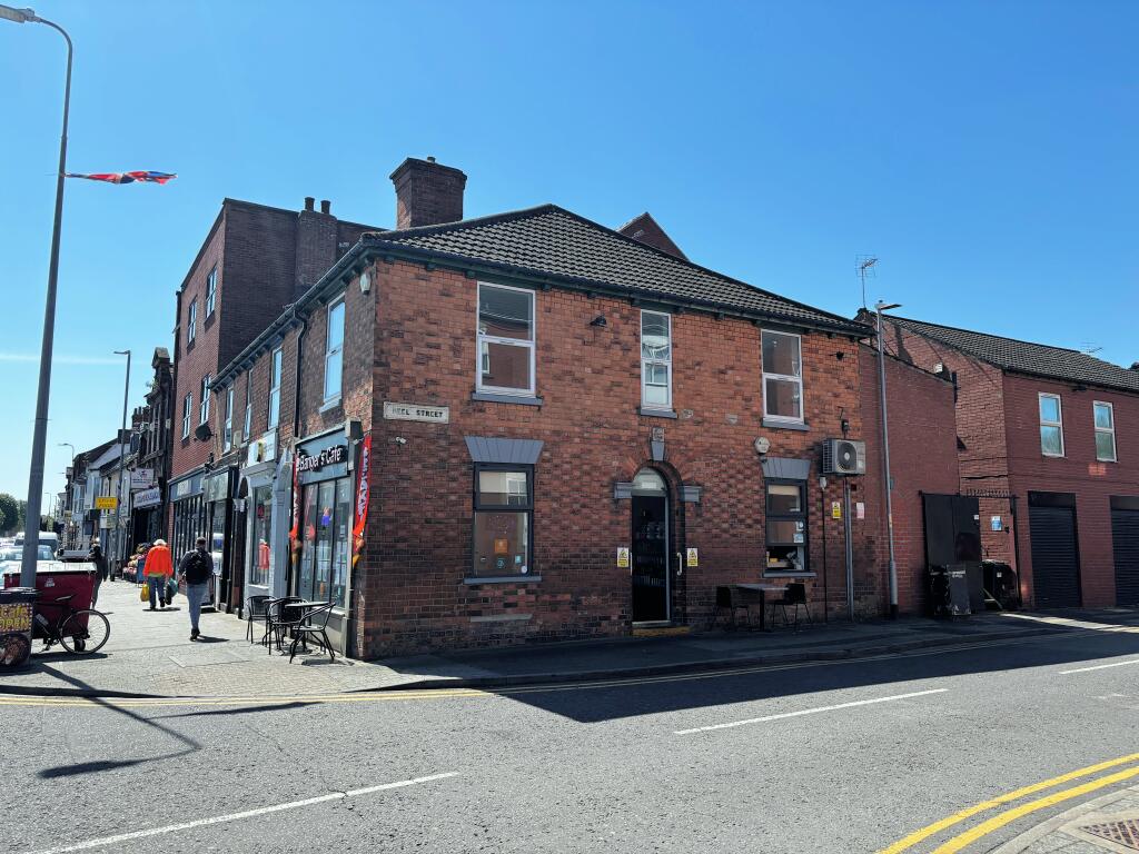 Main image of property: 73 High Street, Lincoln, Lincoln LN5 8AD