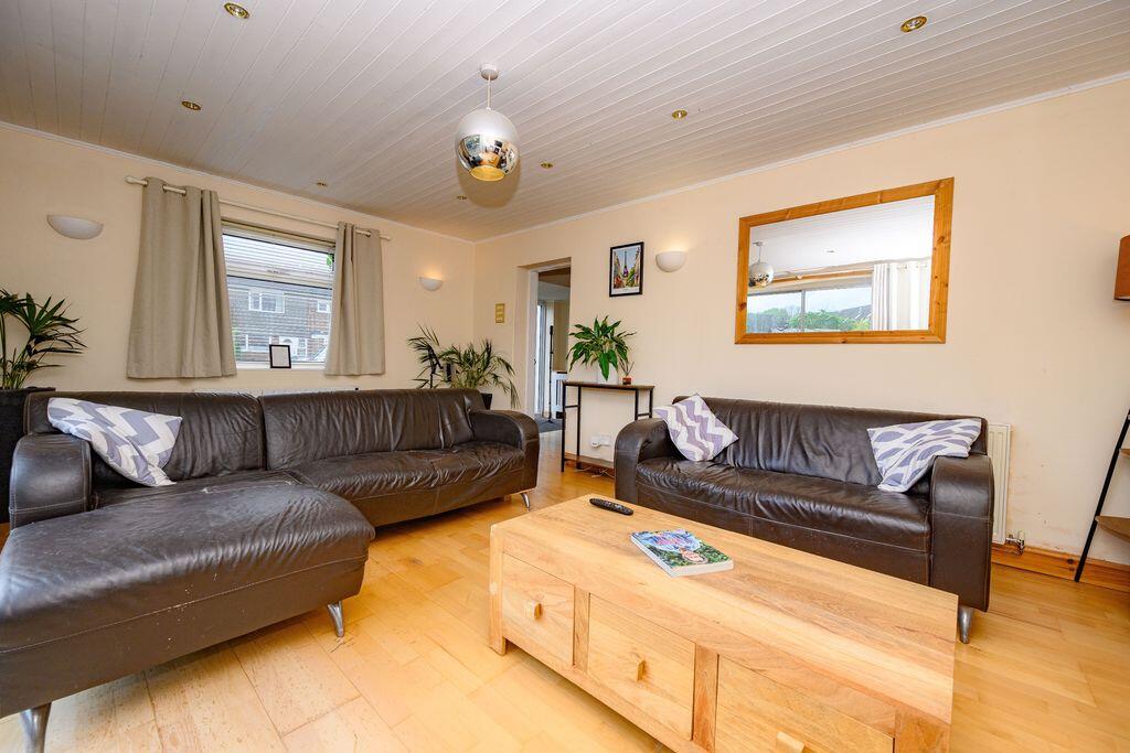 Additional image 7 of Manor Close, Hatfield