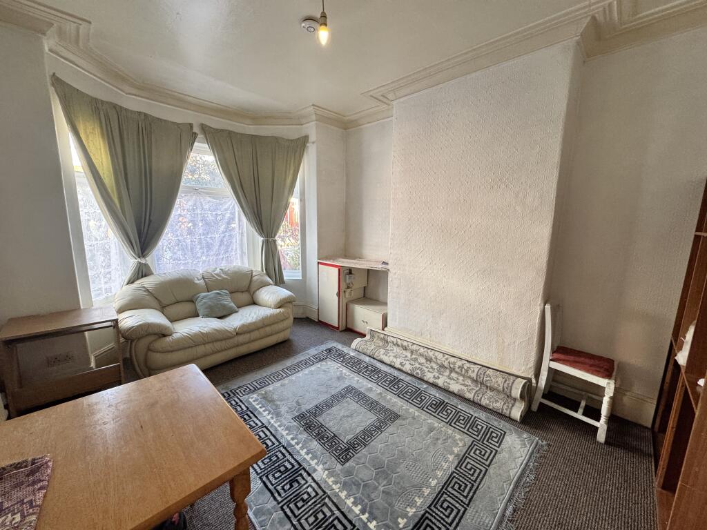 House in Manchester, Levenshulme - View 3