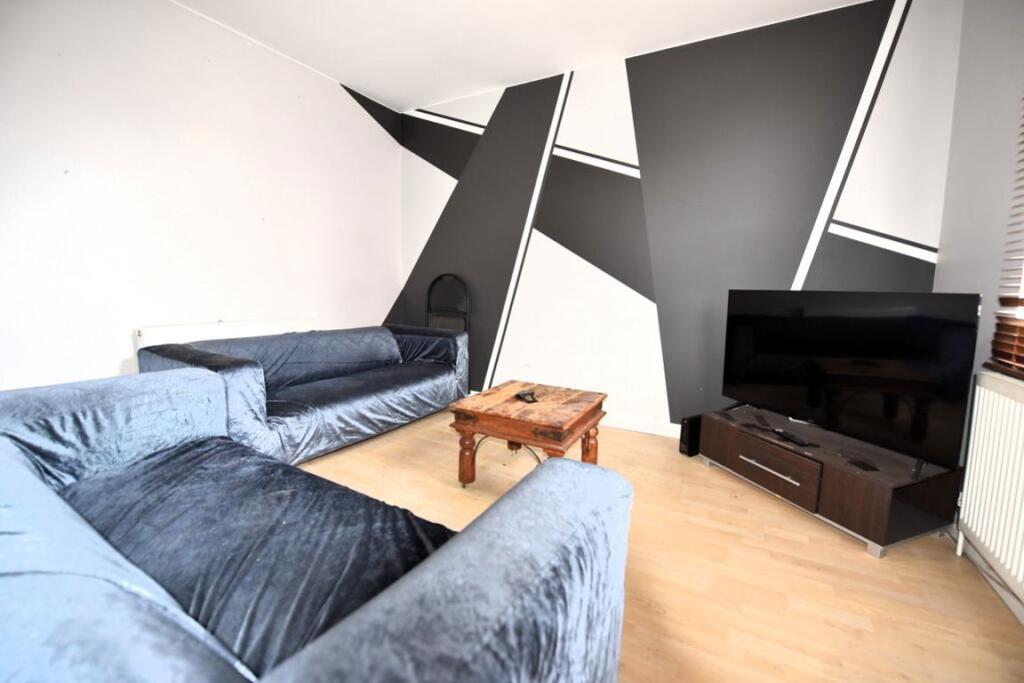 Main image of property: 94 Royal Park Road