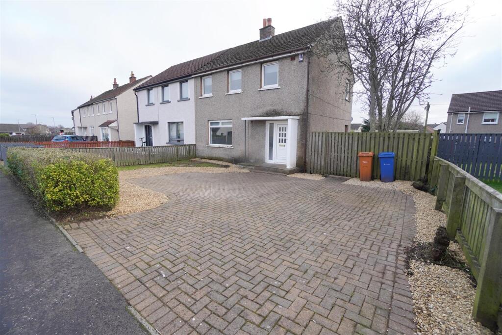 Main image of property: Hillhead Road, Kirkintilloch, Glasgow