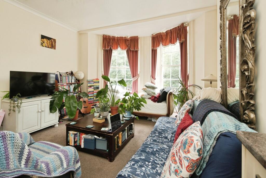 Apartment in Brighton - View 2