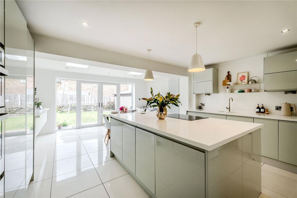 Newlaithes Road, Horsforth, Leeds - View 4