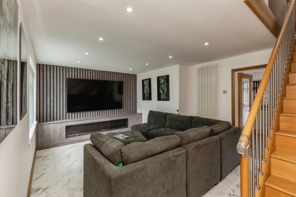 House in Bristol, Hartcliffe - More