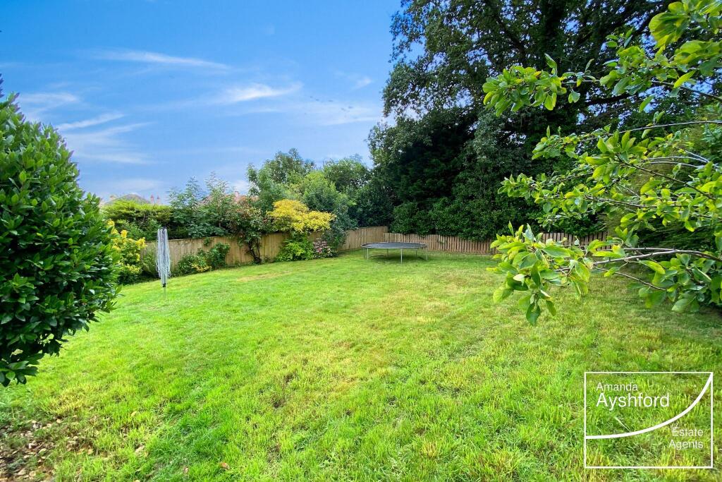 All Hallows Road, Preston, Paignton photo 3