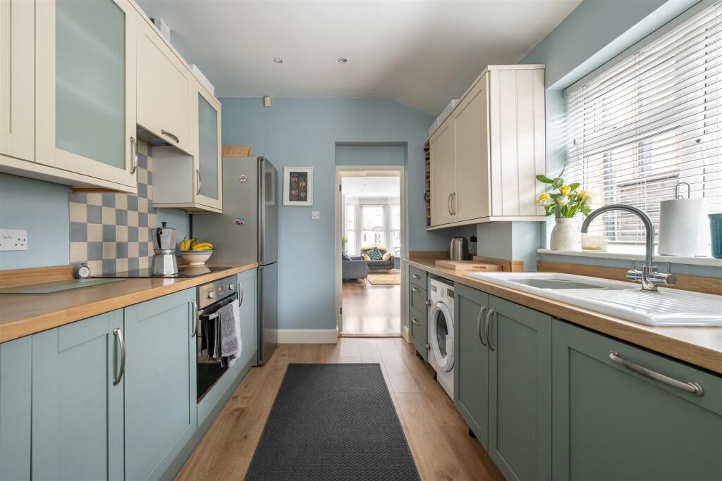 House in London, Beckton - View 3