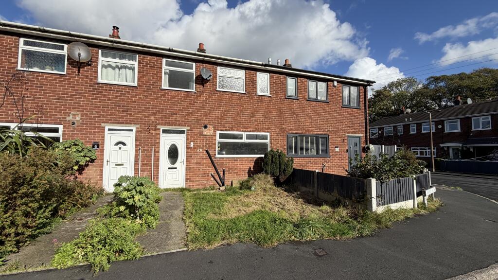 3-bed terraced on 4, Ashdale Close, Stockport, SK5 7JP, Reddish, £240,000