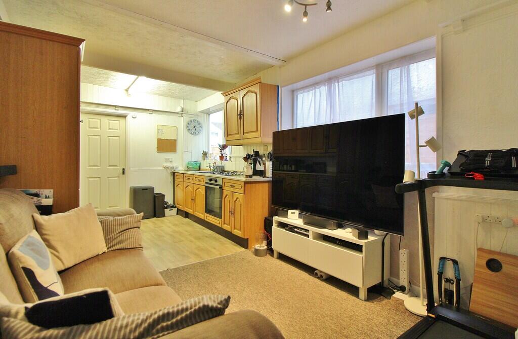 House in Portsmouth - View 4