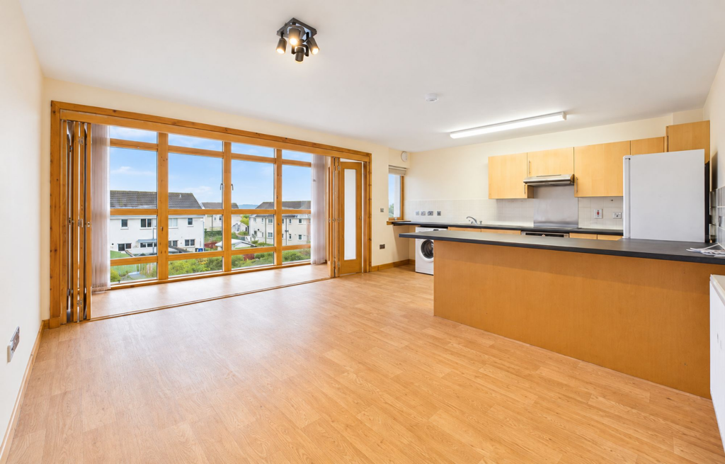 Apartment in Inverness - View 4