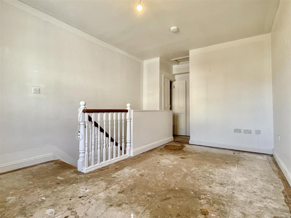 Apartment in Dorchester - View 5