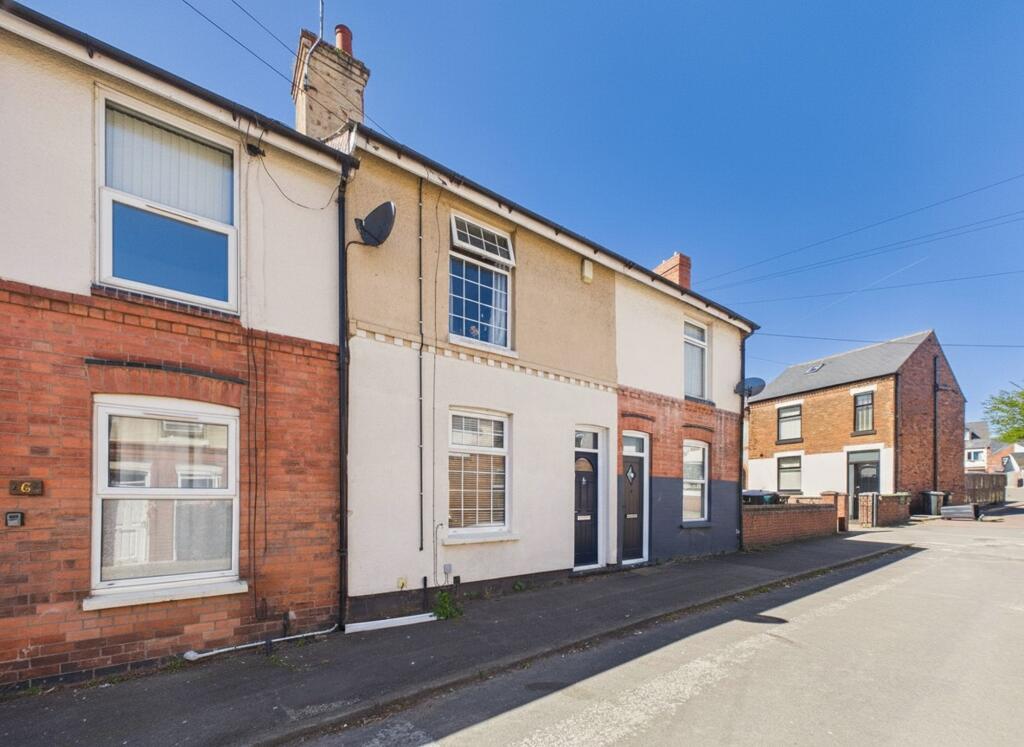 Main image of property: Elm Avenue, Carlton, Nottingham