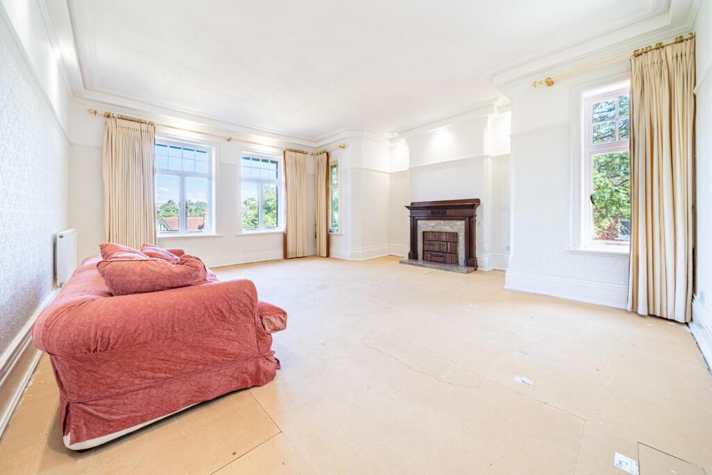 Apartment in Nottingham, The Park - View 3