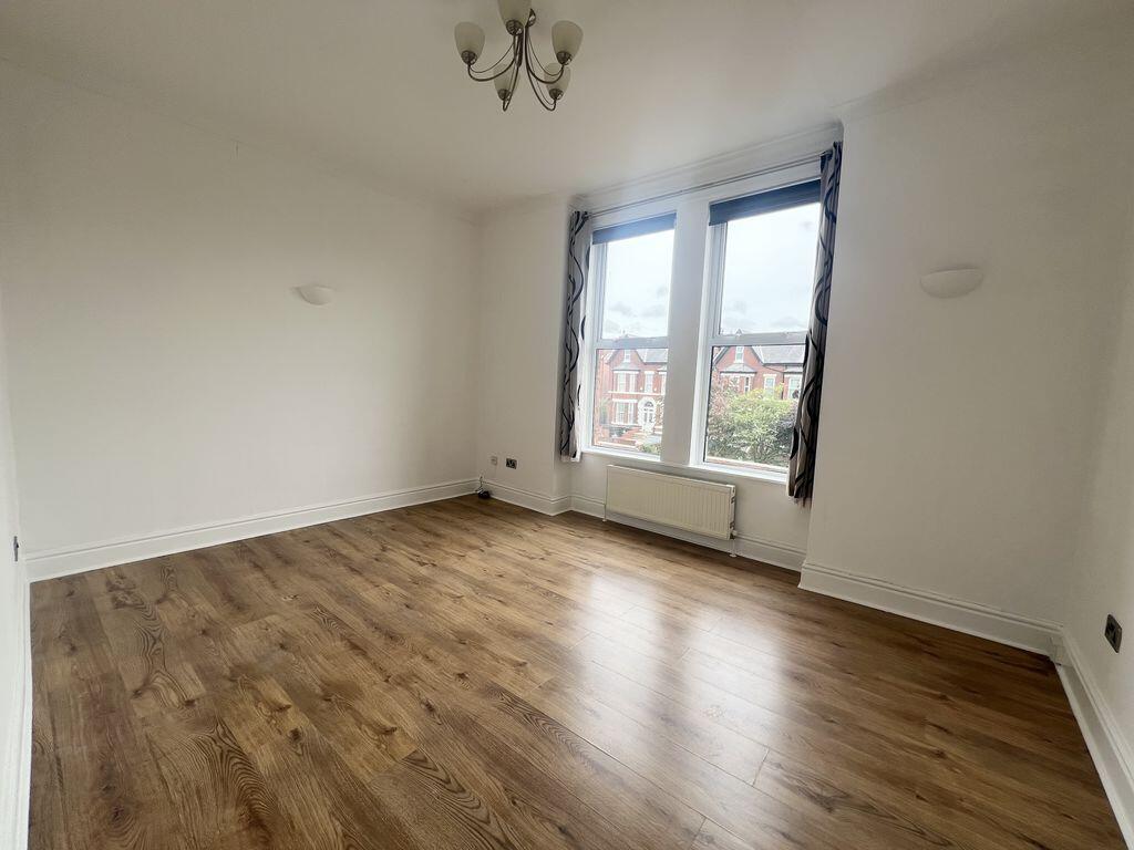 Apartment in Sefton, Liverpool City Region - View 2