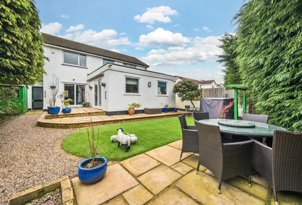 Main image of property: York Gardens, Winterbourne, Bristol, Gloucestershire, BS36