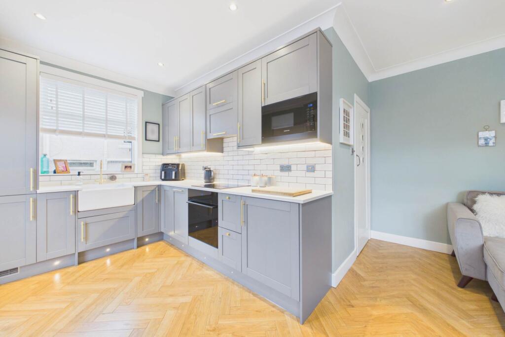 House in Glasgow - View 5