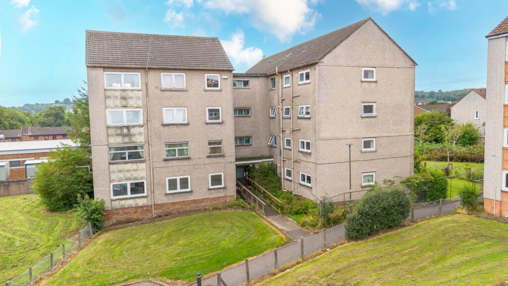 2-bed flat on Manse Court, Barrhead, G78, £95,000