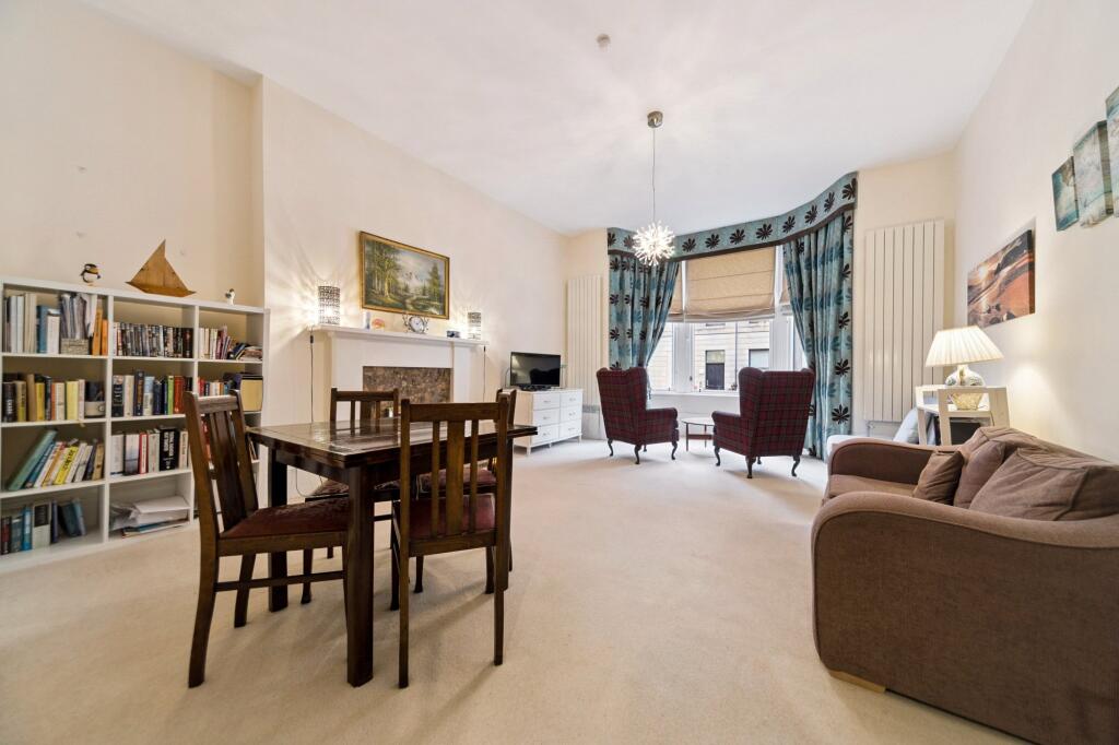 Apartment in Glasgow, North Kelvinside, North Woodside - View 2